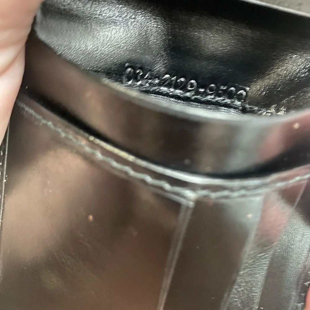 Gucci Black Smooth Leather Bi-Fold Wallet